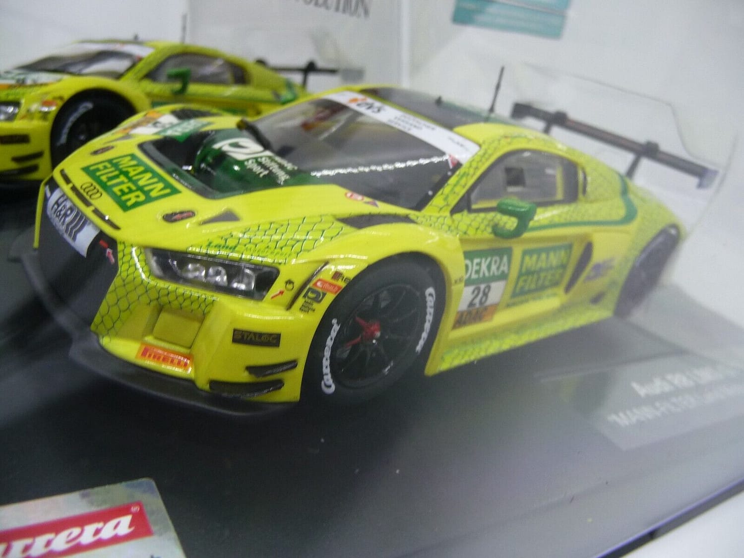 Carrera-EVO-132-AUDI-R8-LMS-GT3-MANN-FILTER-land-MS-No28-suit-scalextric-175636573278-3.jpg