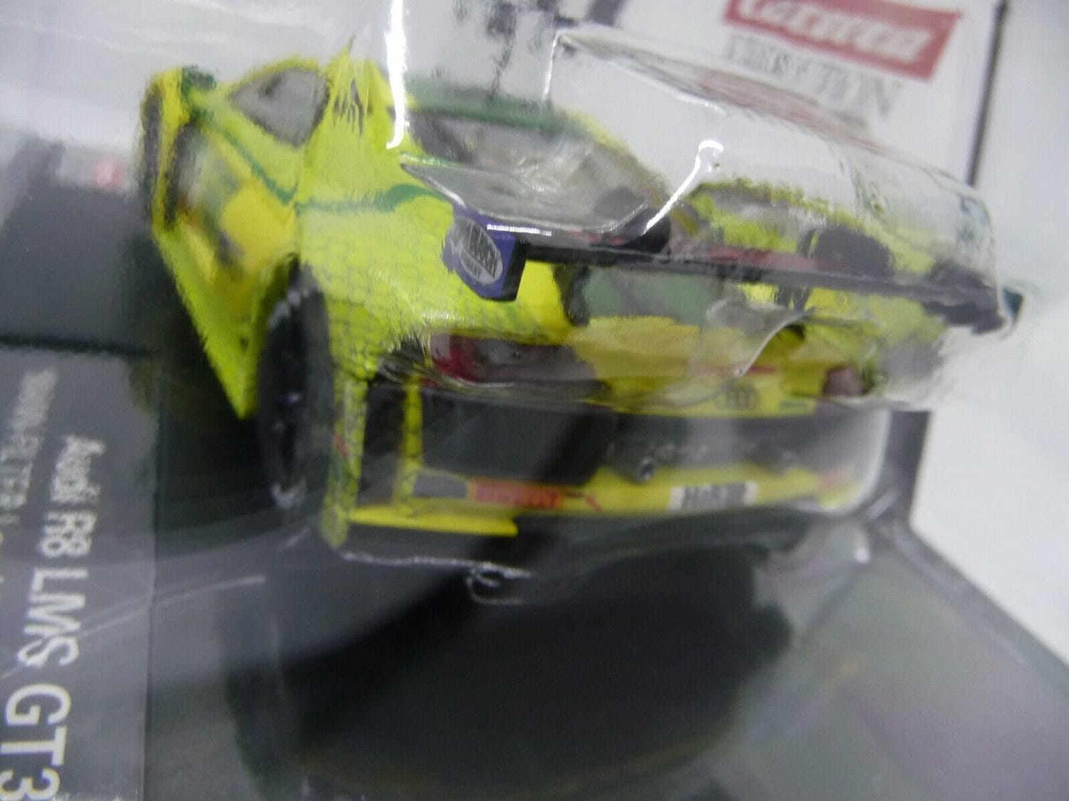 Carrera-EVO-132-AUDI-R8-LMS-GT3-MANN-FILTER-land-MS-No28-suit-scalextric-175636573278-4.jpg