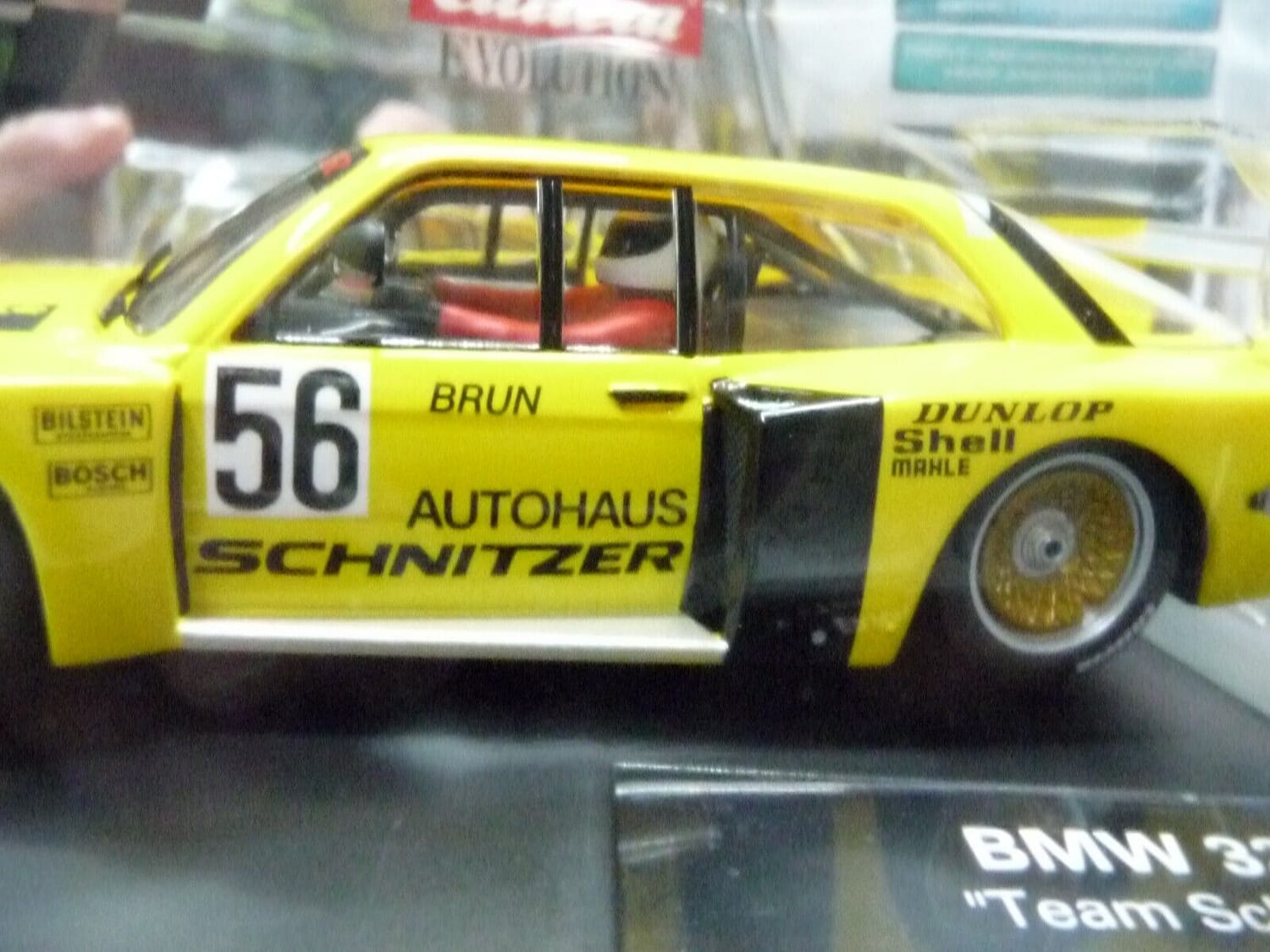 Carrera-EVO-132-BMW-320-Turbo-Team-Schnitzer-No-56-suit-scalex-175311267164-4.jpg