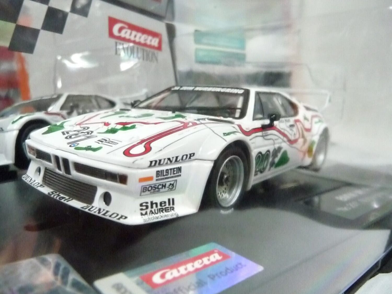 Carrera-EVO-132-BMW-M1-Procar-No201-Nurburgring-1000km-1980-suit-scalex-175311209946-2.jpg