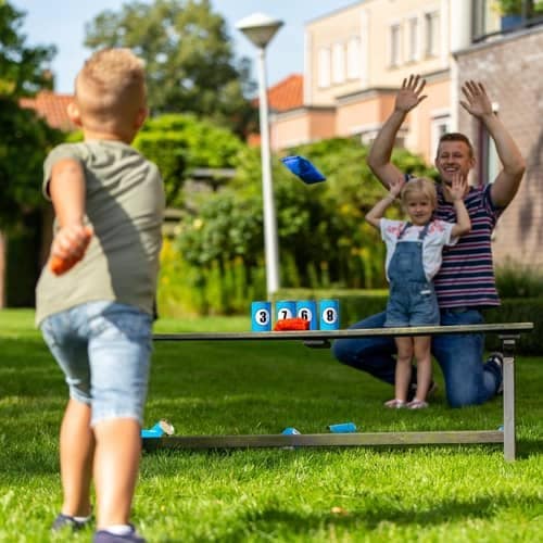 984200-Throwing-Cans-Lifestyle-LR.jpg