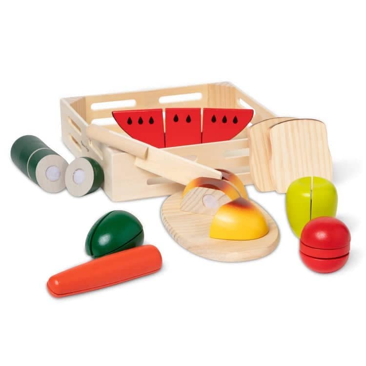 Cutting-Food-000487-4-Pieces-Out.jpg