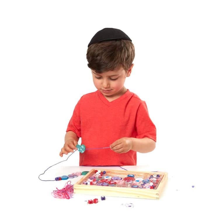 Sweet-Hearts-Bead-Set-004175-1-Kid-Seamless.jpg