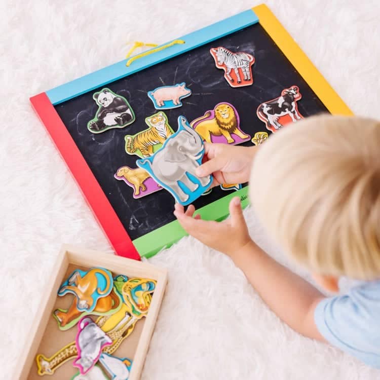 Wooden-Animal-Magnets-000475-6-Kid-Lifestyle.jpg